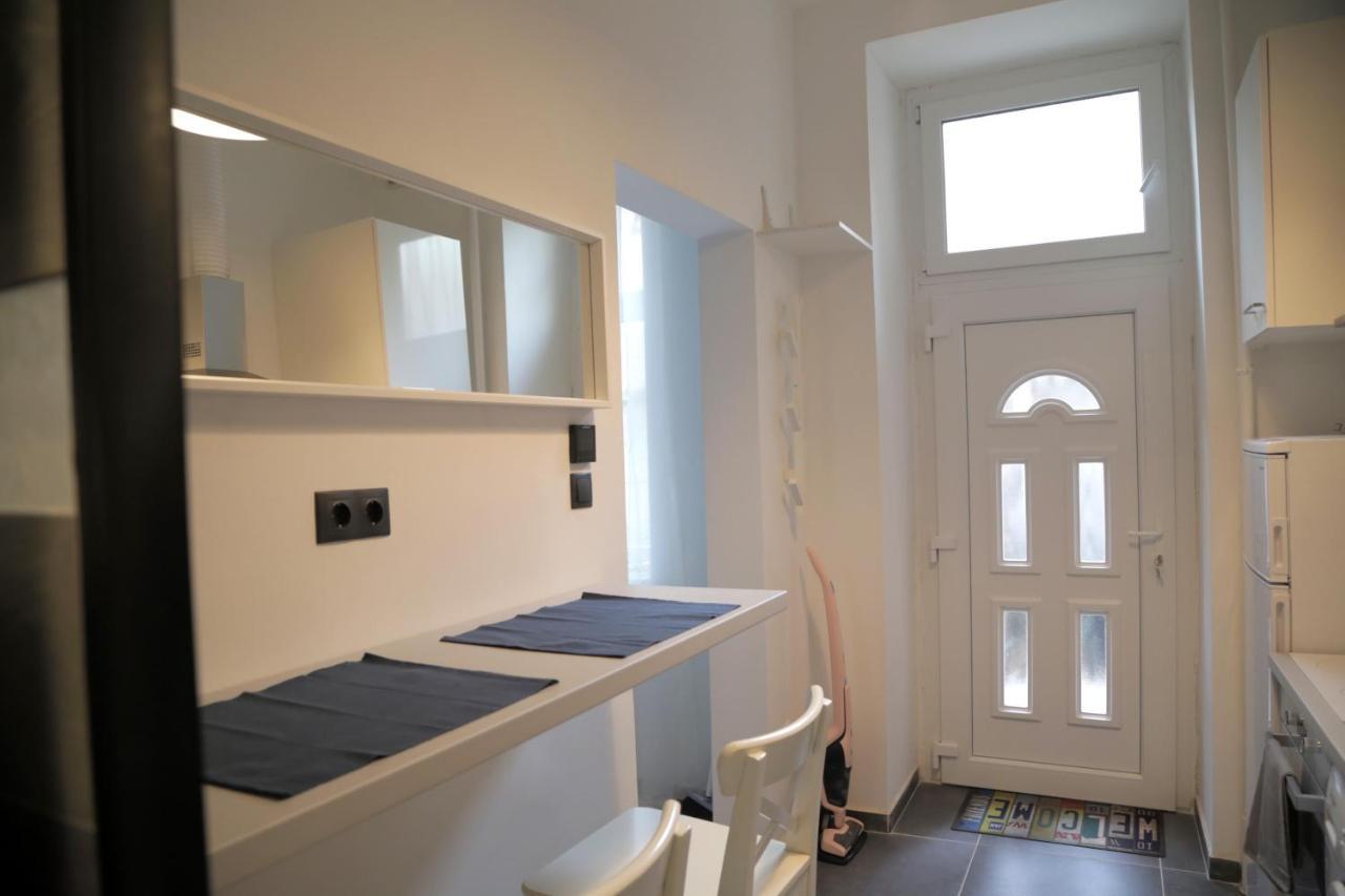 Sweety Blue Apartman Near Oktogon Budapest Exterior foto